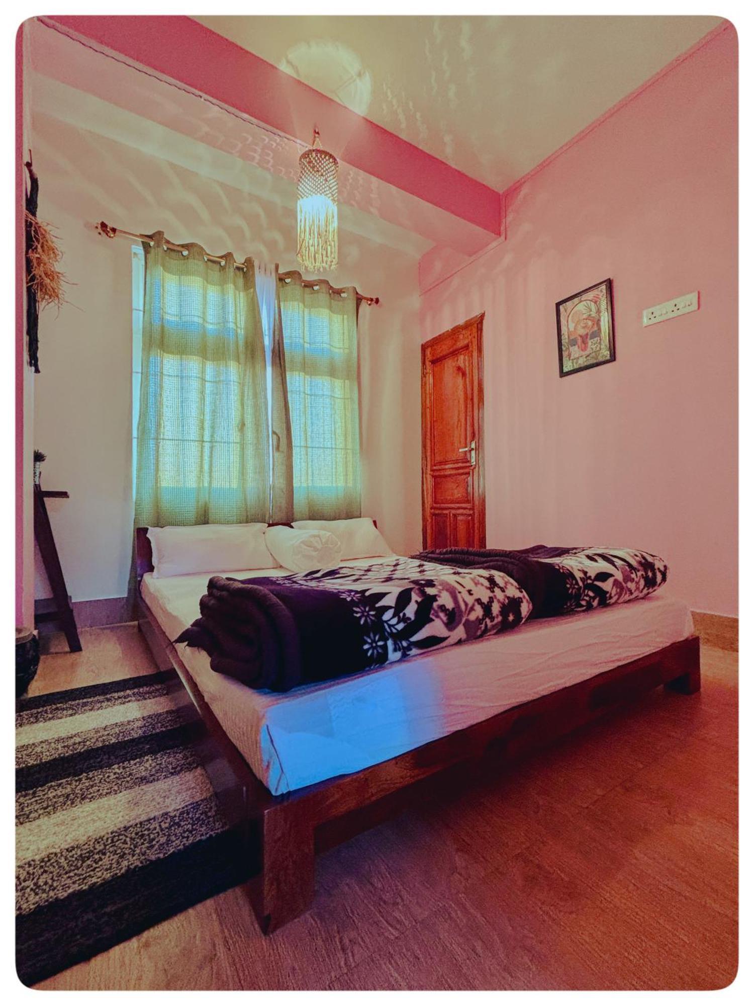 הוסטל Stargaze Backpackers שילונג מראה חיצוני תמונה